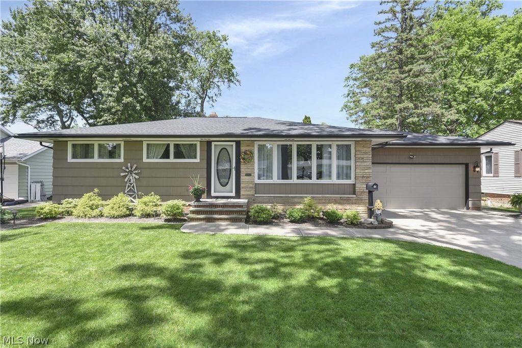 22720 Sycamore Drive, Fairview Park, OH 44126