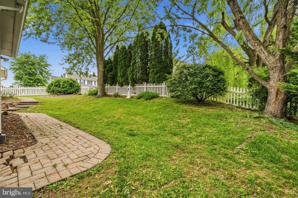 Image 45 of property listing at 704 COLLIER CT, Westminster, MD 21158