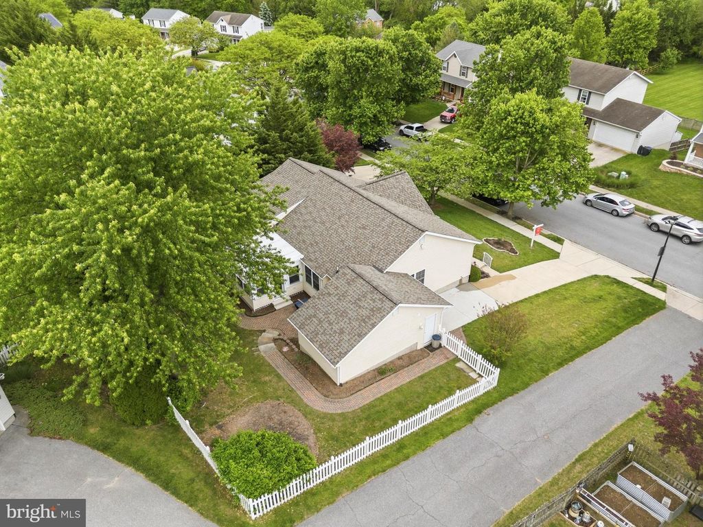 Image 50 of property listing at 704 COLLIER CT, Westminster, MD 21158