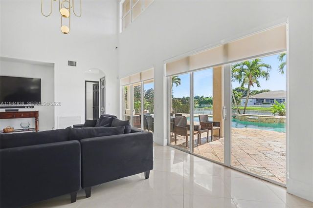 11606 Hibbs Grove Dr, Cooper City, FL 33330