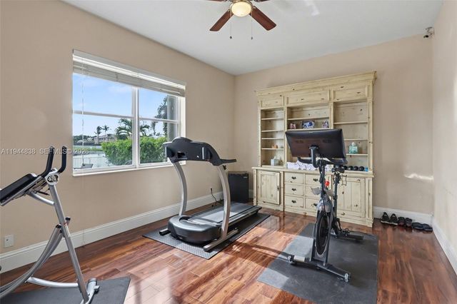 11606 Hibbs Grove Dr, Cooper City, FL 33330