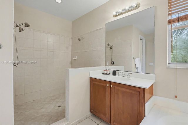 11606 Hibbs Grove Dr, Cooper City, FL 33330