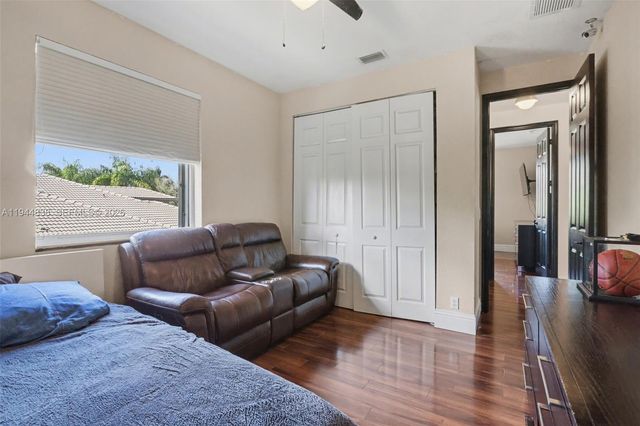 11606 Hibbs Grove Dr, Cooper City, FL 33330