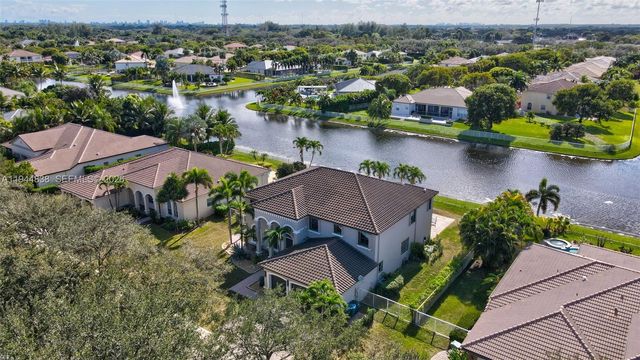 11606 Hibbs Grove Dr, Cooper City, FL 33330