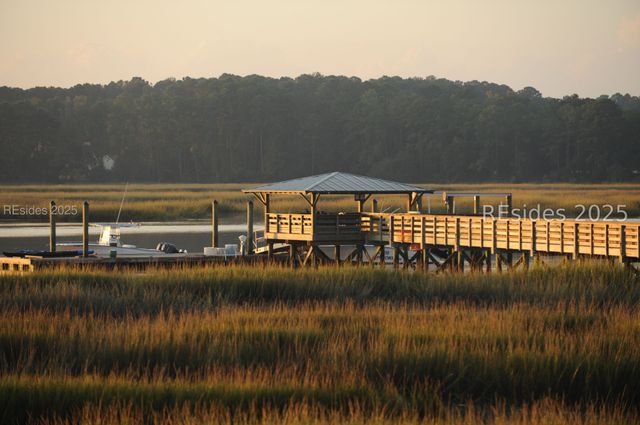 11 Old Oak Rd, Bluffton, SC 29909