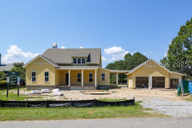 11 Old Oak Rd, Bluffton, SC 29909