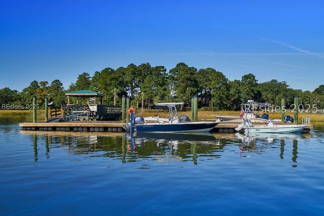 11 Old Oak Rd, Bluffton, SC 29909