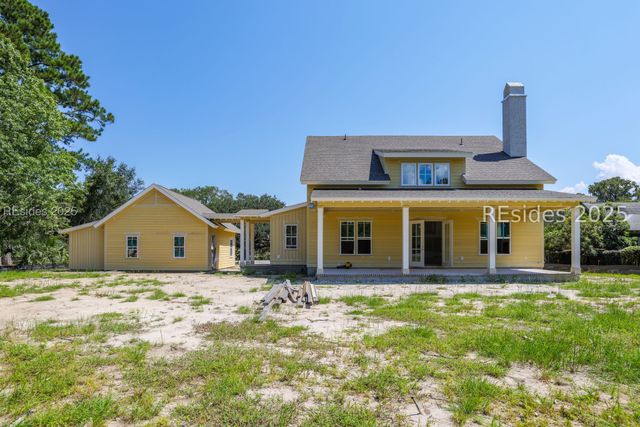 11 Old Oak Rd, Bluffton, SC 29909