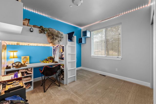 8997 NW Elizabeth Way, Prineville, OR 97754