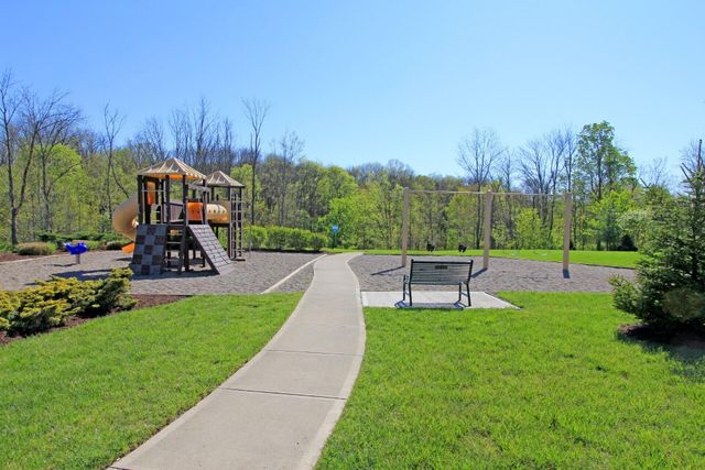 1327 Meadowcrest Circle, Independence, KY 41051