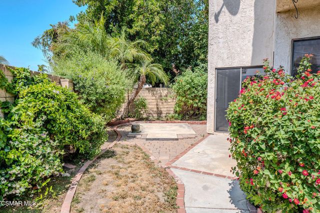 2704 Simi Hills Lane, Simi Valley, CA 93063