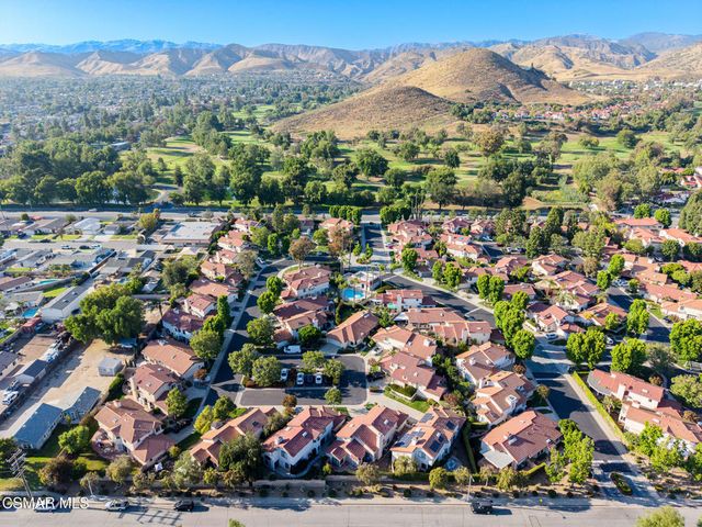 2704 Simi Hills Lane, Simi Valley, CA 93063