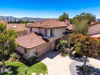2704 Simi Hills Lane, Simi Valley, CA 93063