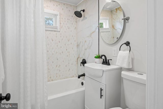 1407 INGLESIDE AVE, Baltimore, MD 21207