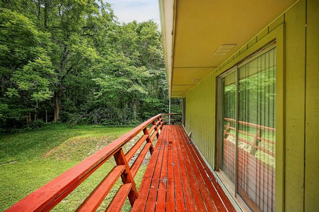 9249 Monterey Hwy, Sparta, TN 38583
