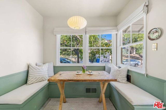 859 Cresthaven Drive, Los Angeles, CA 90042