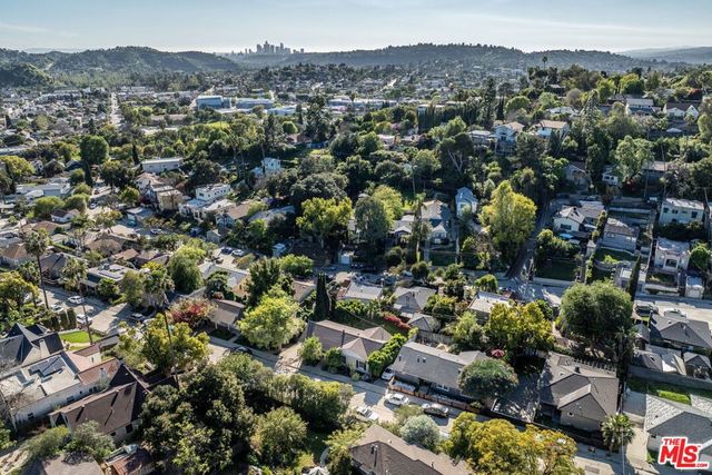 859 Cresthaven Drive, Los Angeles, CA 90042