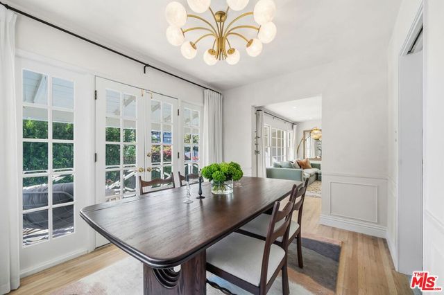 859 Cresthaven Drive, Los Angeles, CA 90042