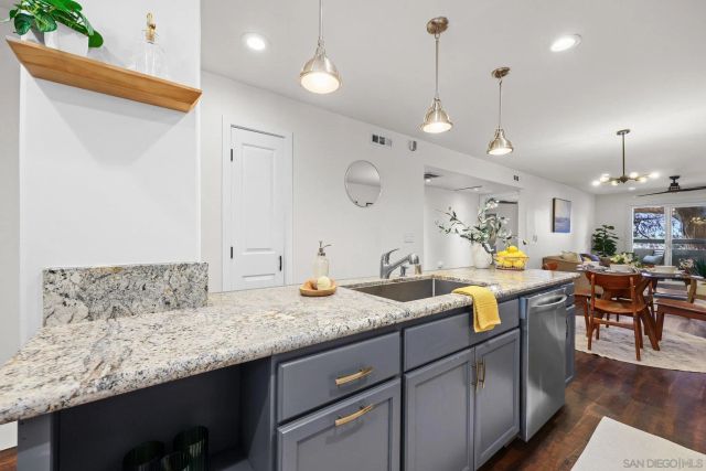 4794 Arizona 209, San Diego, CA 92116