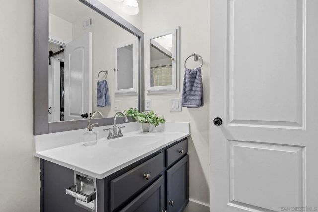 4794 Arizona 209, San Diego, CA 92116