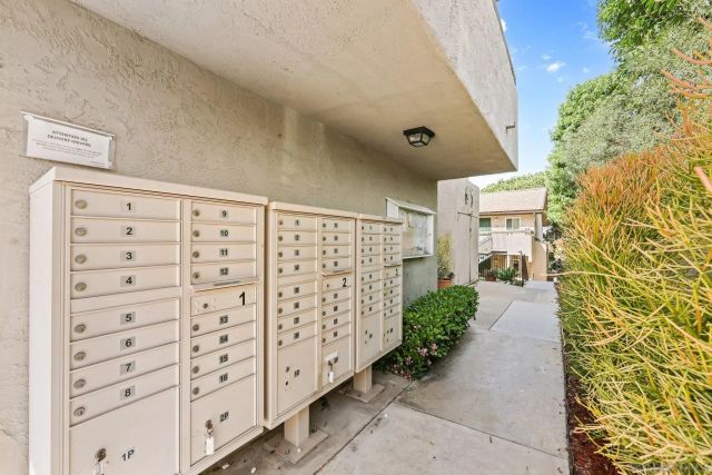 4794 Arizona 209, San Diego, CA 92116