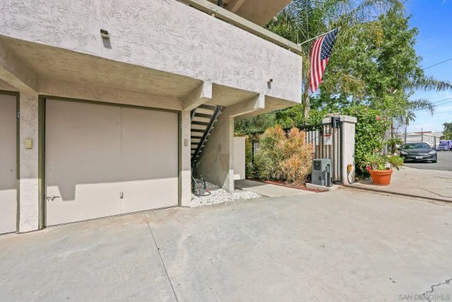 4794 Arizona 209, San Diego, CA 92116
