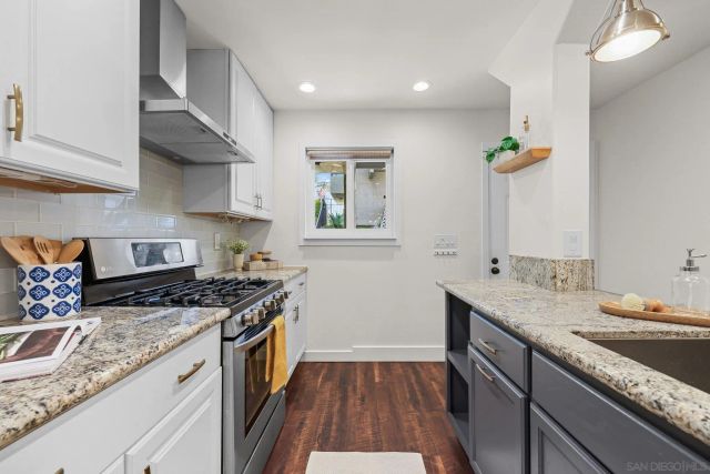 4794 Arizona 209, San Diego, CA 92116