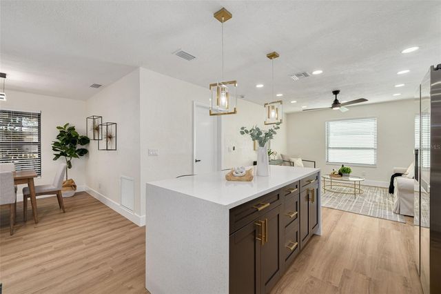 2034 58TH WAY N, Clearwater, FL 33760