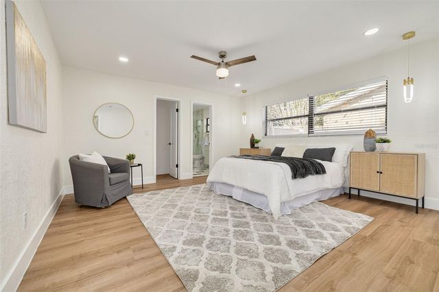 2034 58TH WAY N, Clearwater, FL 33760