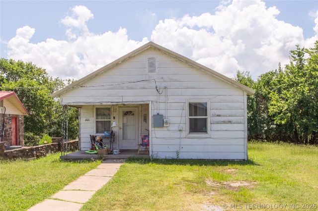 609 7th, Crowder, OK 74430