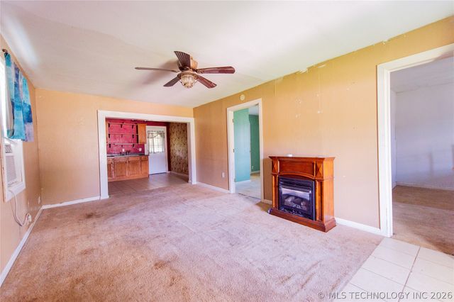 609 7th, Crowder, OK 74430