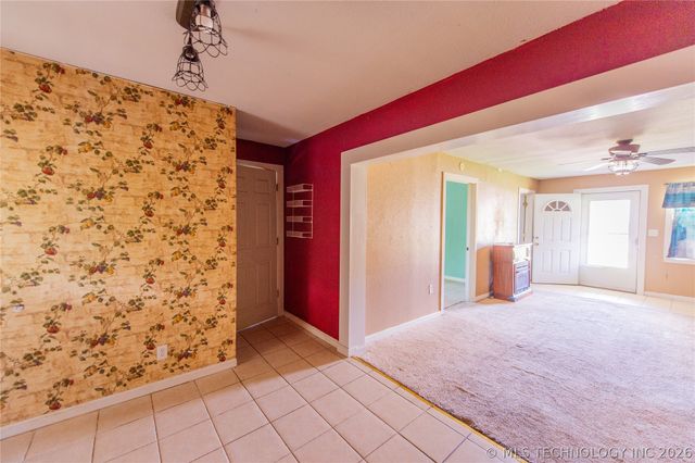 609 7th, Crowder, OK 74430
