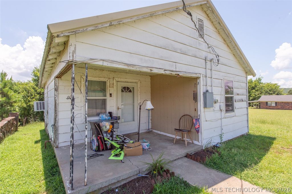 609 7th, Crowder, OK 74430