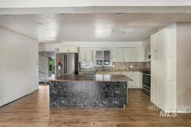 553 Eastland Dr., Twin Falls, ID 83301