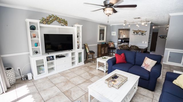 17751 Panama City Beach Parkway UNIT 7B, Panama City Beach, FL 32413