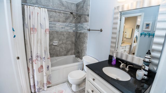 17751 Panama City Beach Parkway UNIT 7B, Panama City Beach, FL 32413
