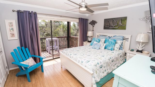 17751 Panama City Beach Parkway UNIT 7B, Panama City Beach, FL 32413