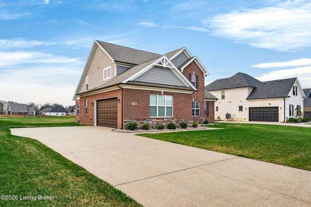 11516 Angel Falls Dr, Prospect, KY 40059