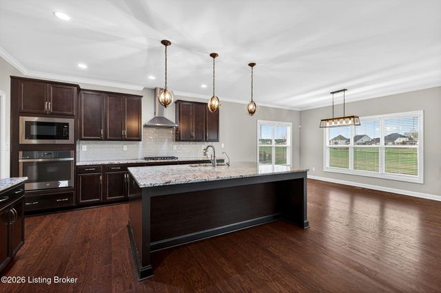 11516 Angel Falls Dr, Prospect, KY 40059