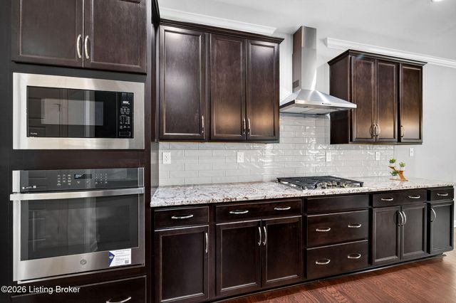 11516 Angel Falls Dr, Prospect, KY 40059