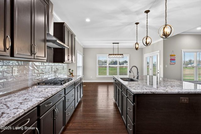 11516 Angel Falls Dr, Prospect, KY 40059