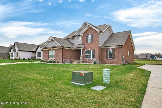 11516 Angel Falls Dr, Prospect, KY 40059