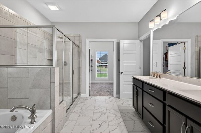 11516 Angel Falls Dr, Prospect, KY 40059