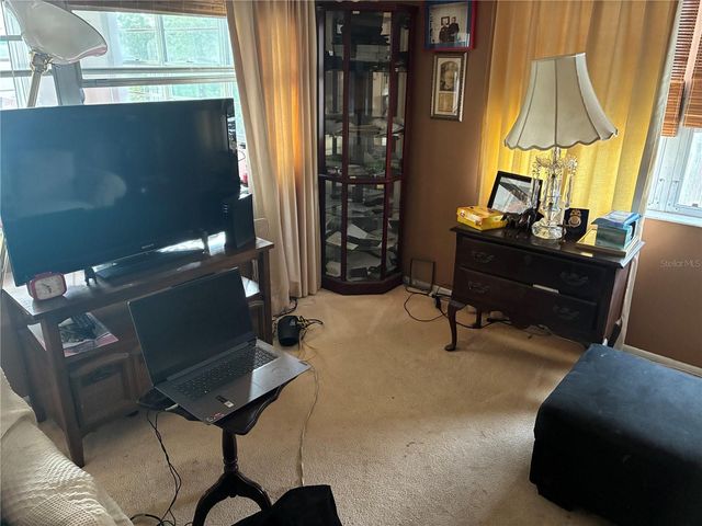 4819 8TH AVENUE N 207, St Petersburg, FL 33713