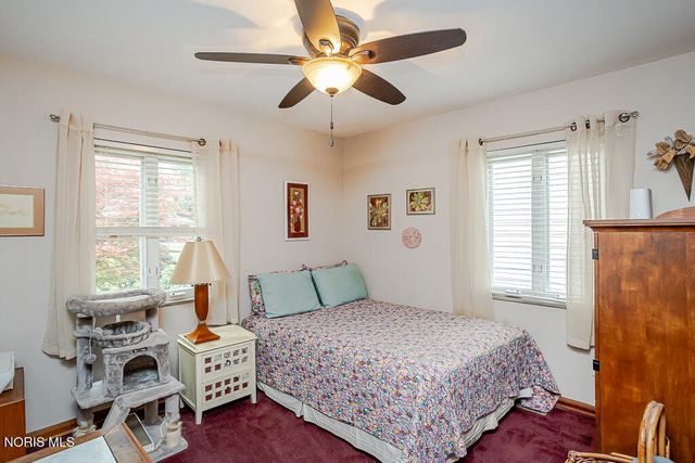 3215 Ravenwood Boulevard, Toledo, OH 43614