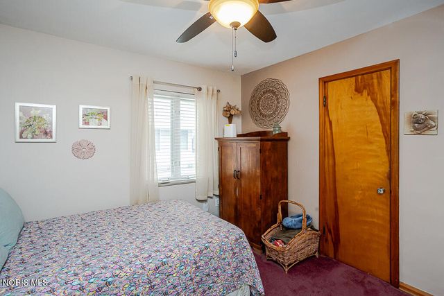 3215 Ravenwood Boulevard, Toledo, OH 43614