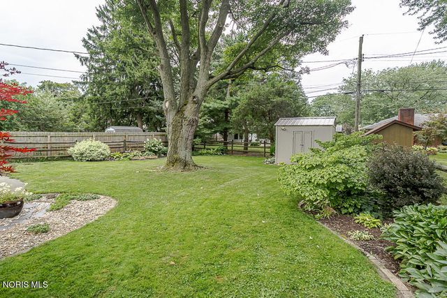 3215 Ravenwood Boulevard, Toledo, OH 43614