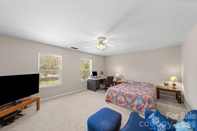 6403 Sackett Way, Charlotte, NC 28269
