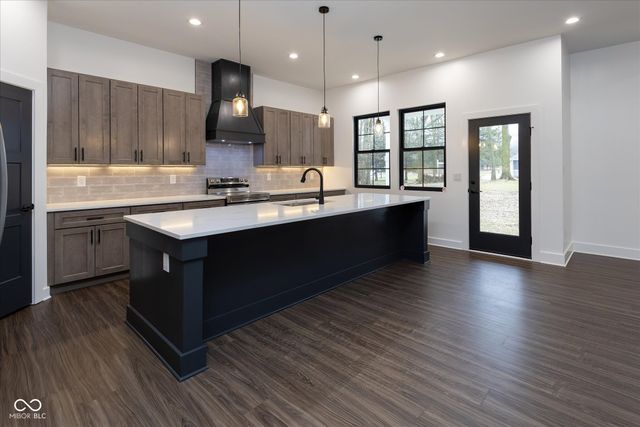 630 Mill Springs, Coatesville, IN 46121