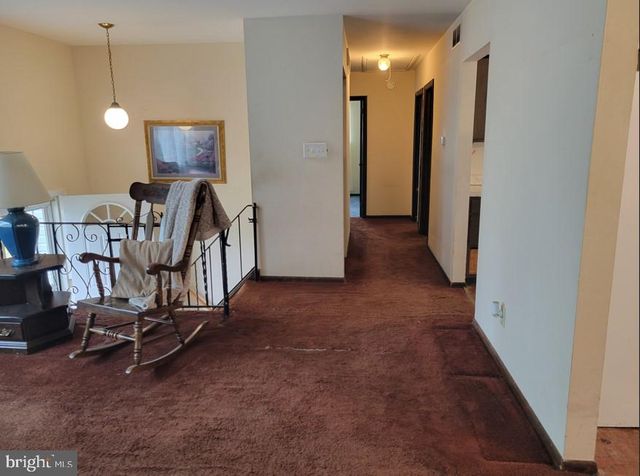 581 TOWNSHIP LINE RD, Franklinville, NJ 08322